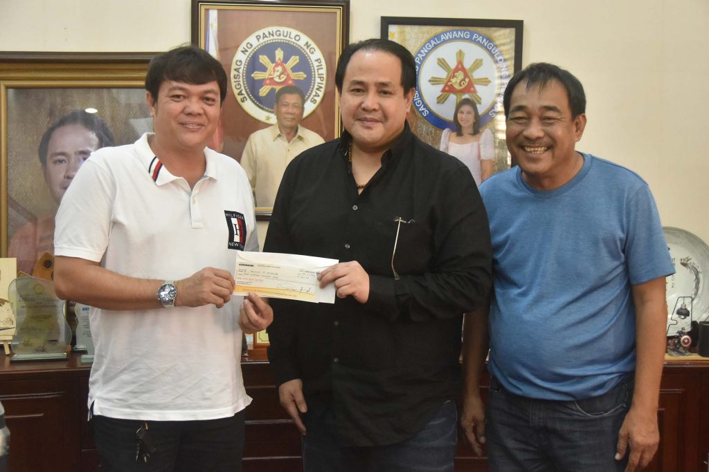 Pampanga quarry operators donate P300k to victims of Taal Volcano eruption